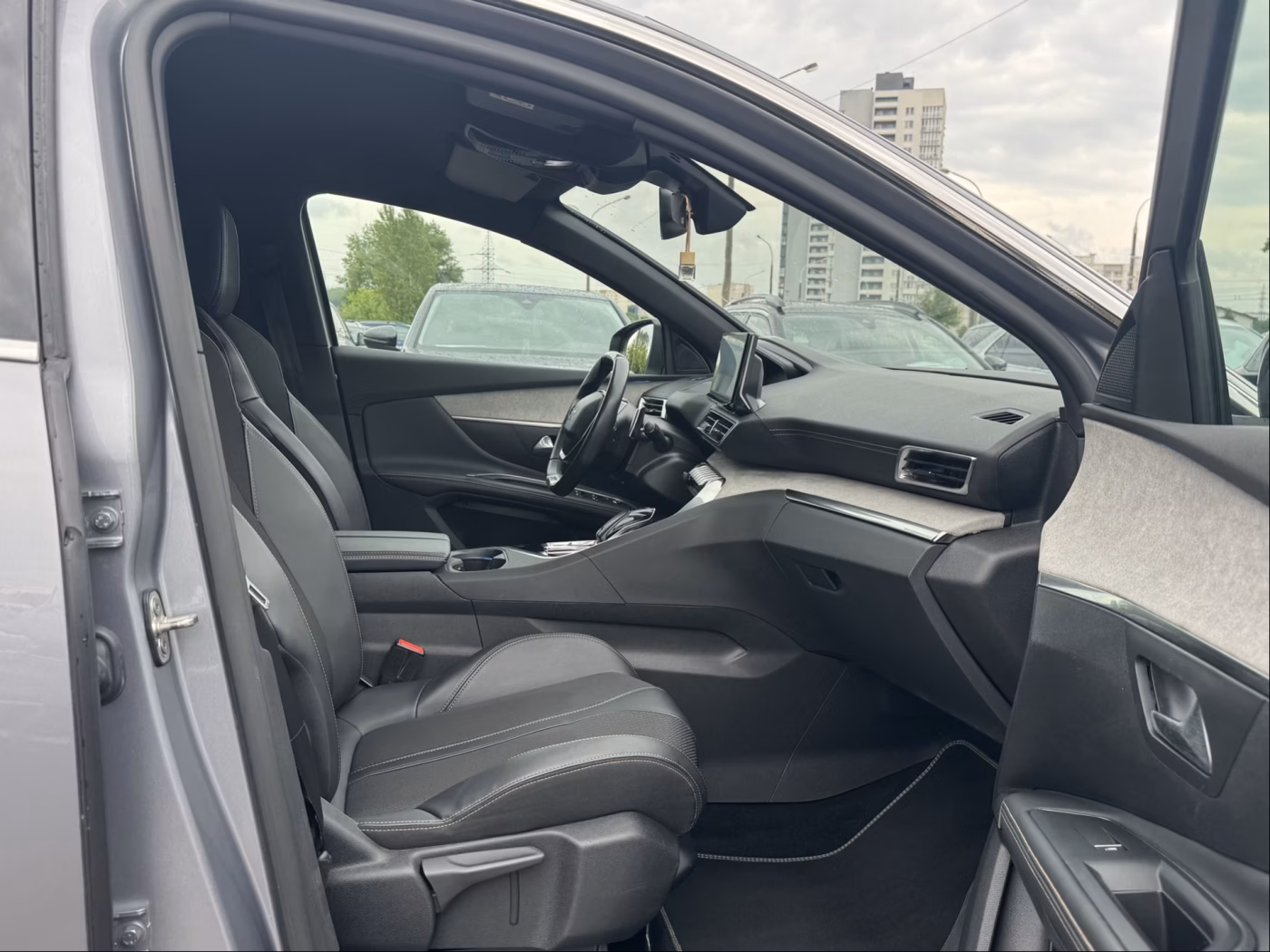 Peugeot 5008 фото 19