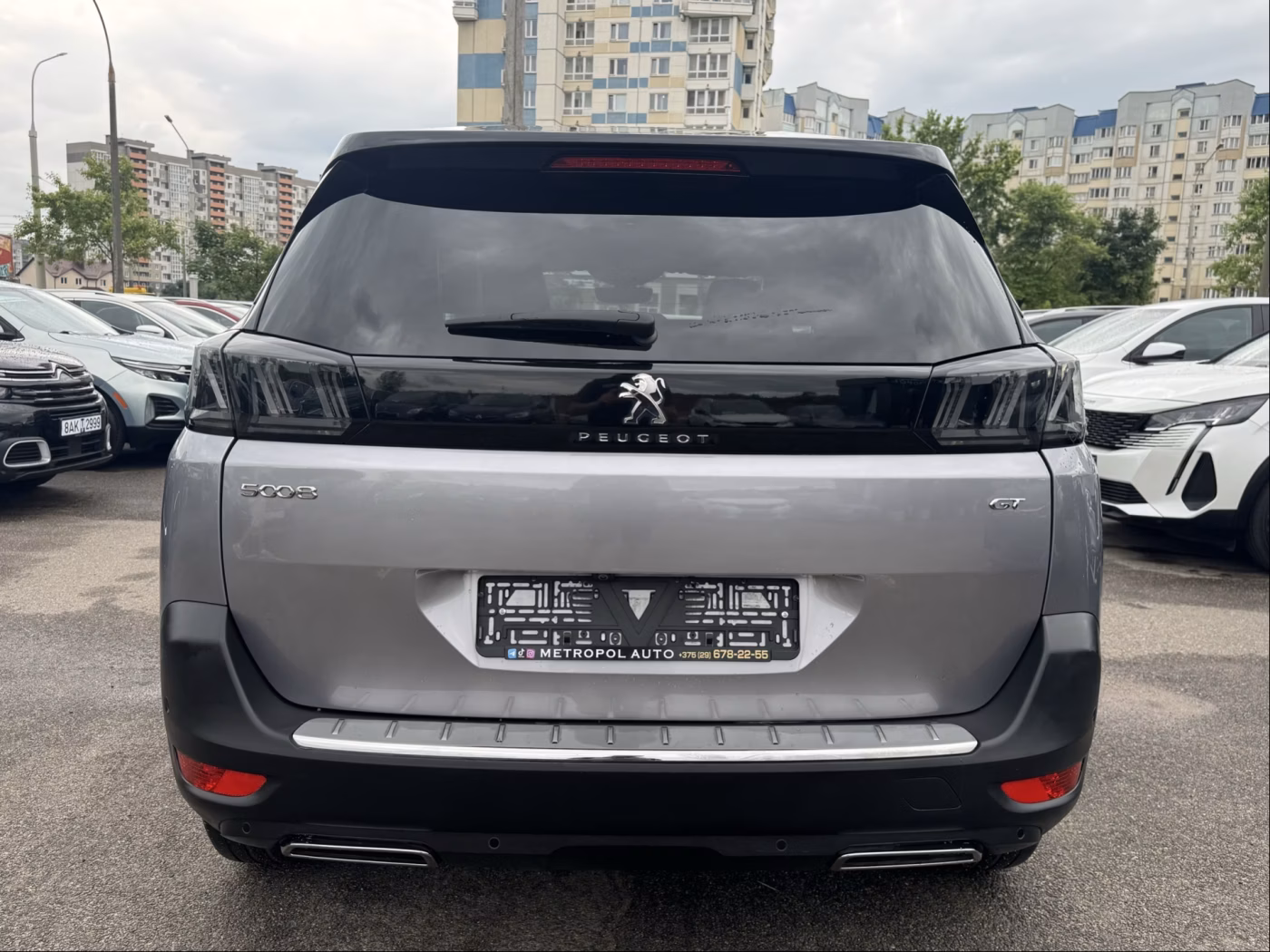Peugeot 5008 фото 6