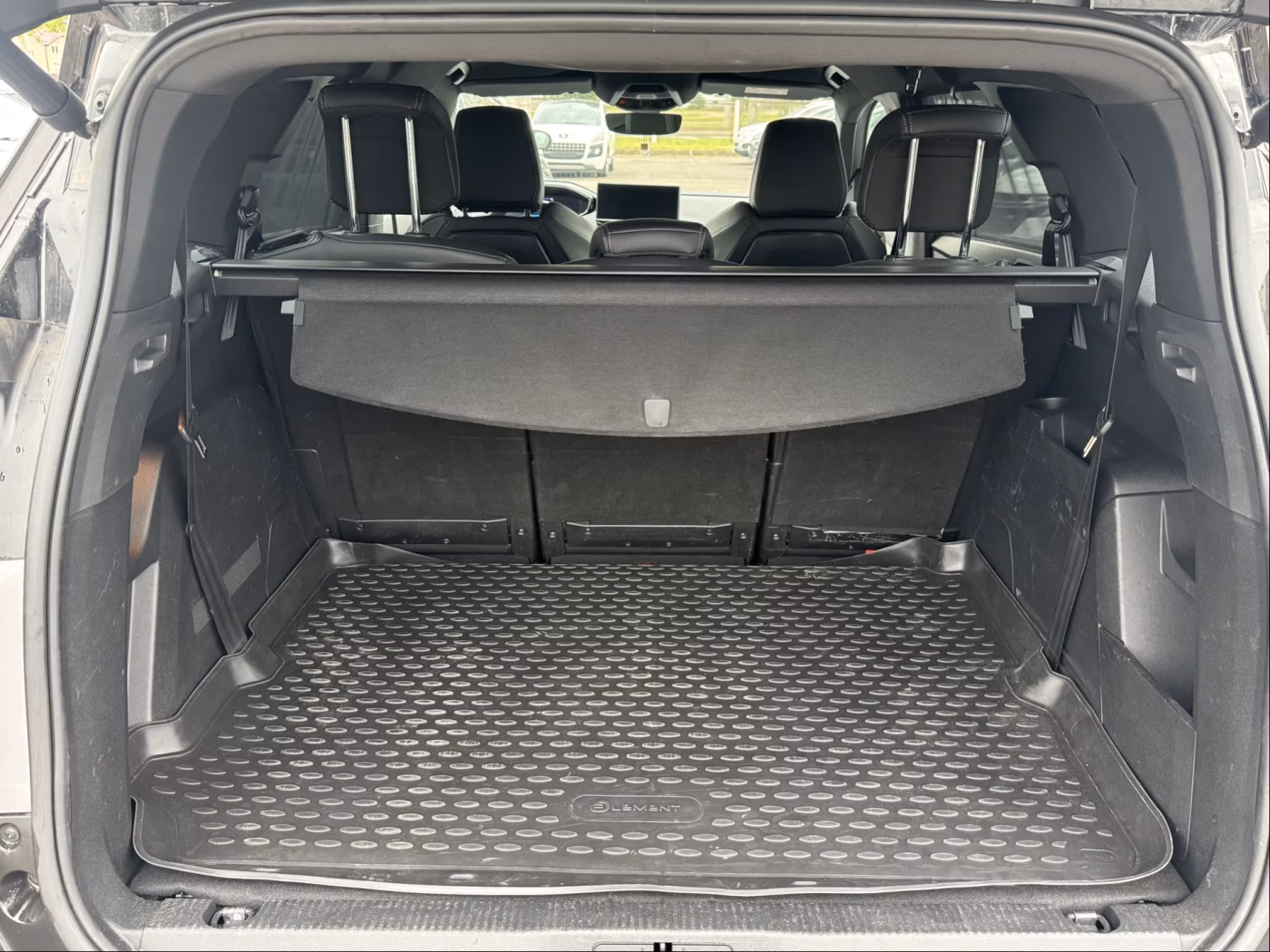 Peugeot 5008 фото 13