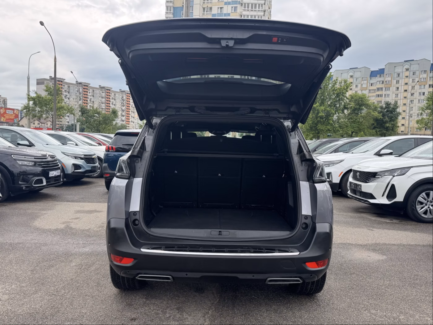 Peugeot 5008 фото 15