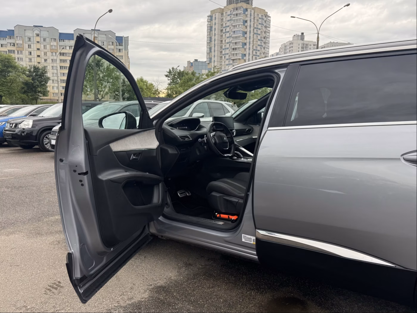 Peugeot 5008 фото 9