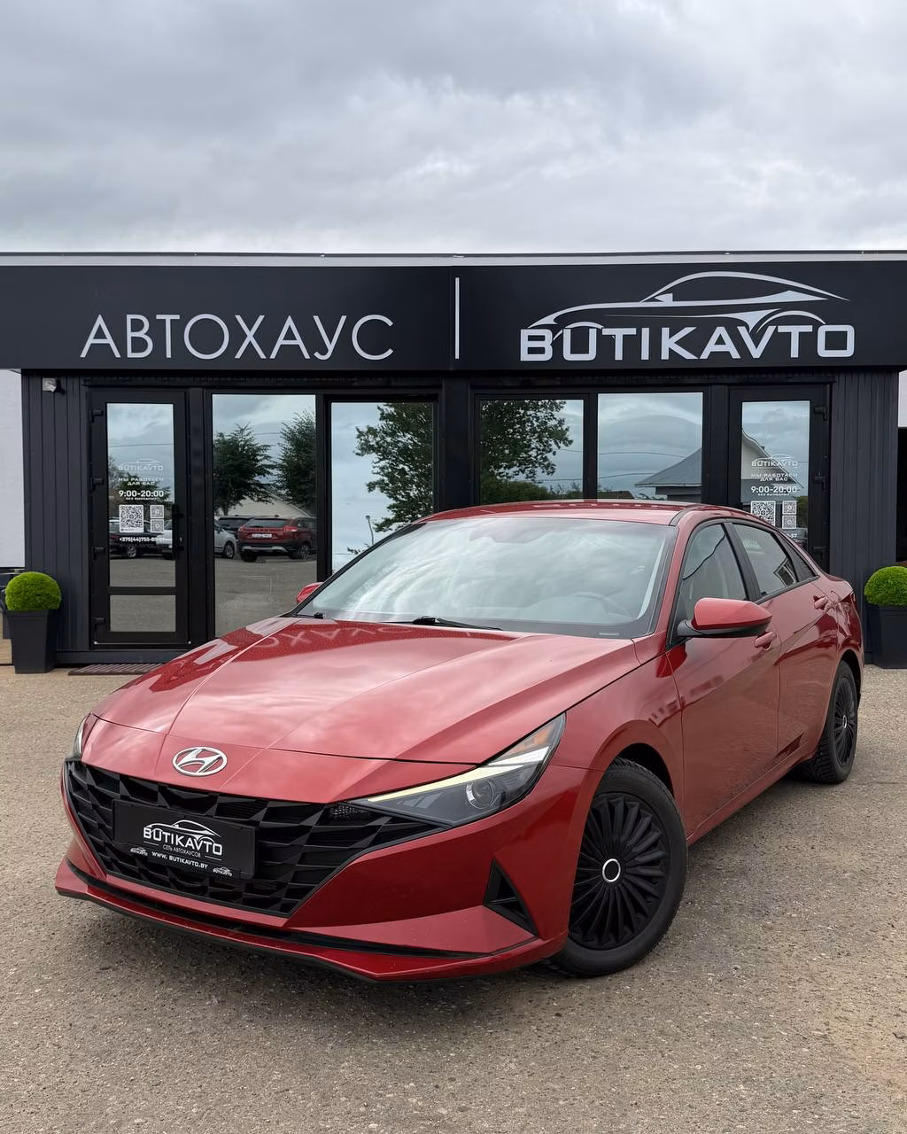 Hyundai Elantra фото 3