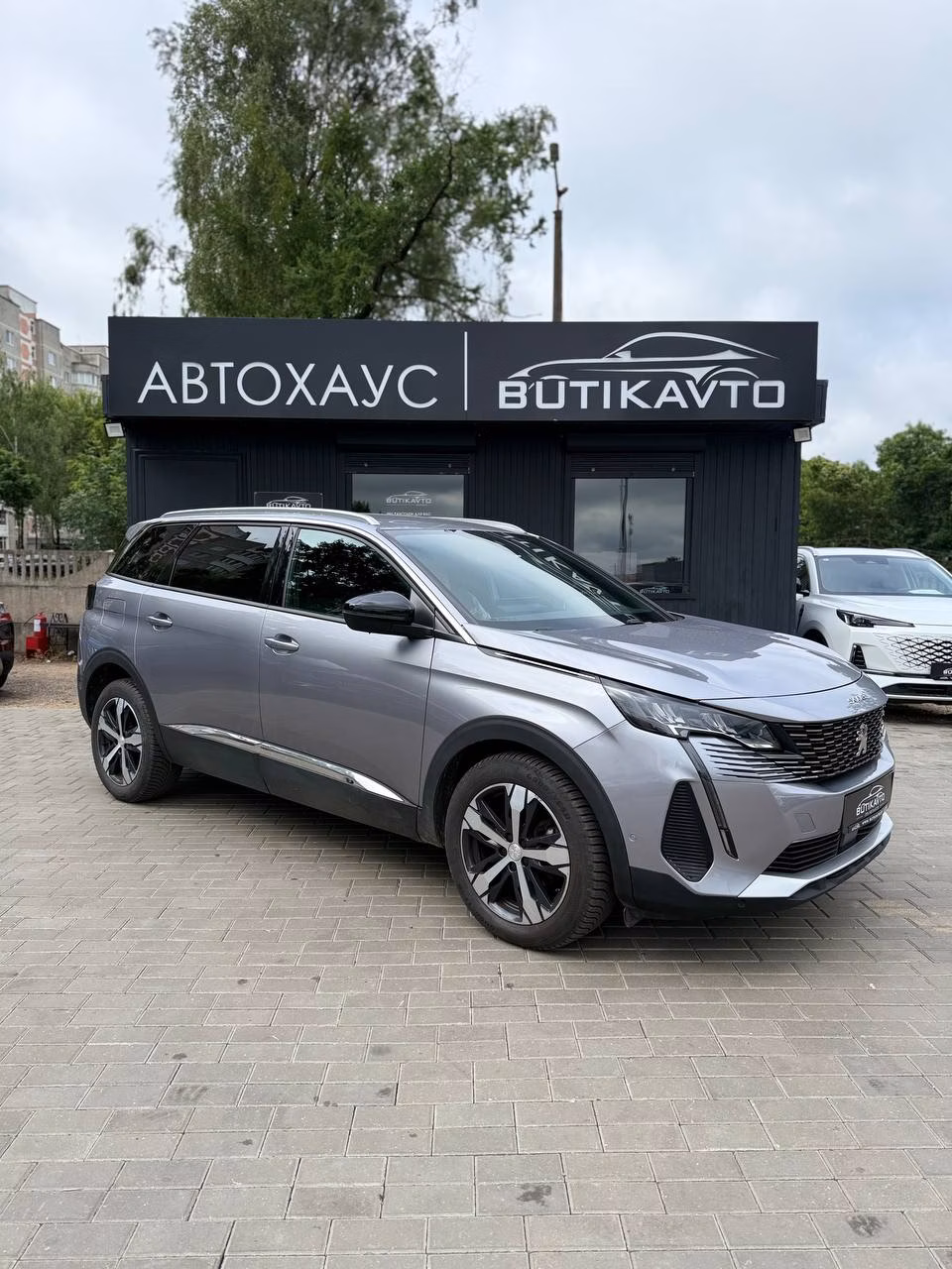 Peugeot 5008