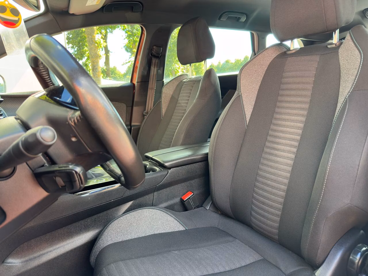 Peugeot 5008 фото 7