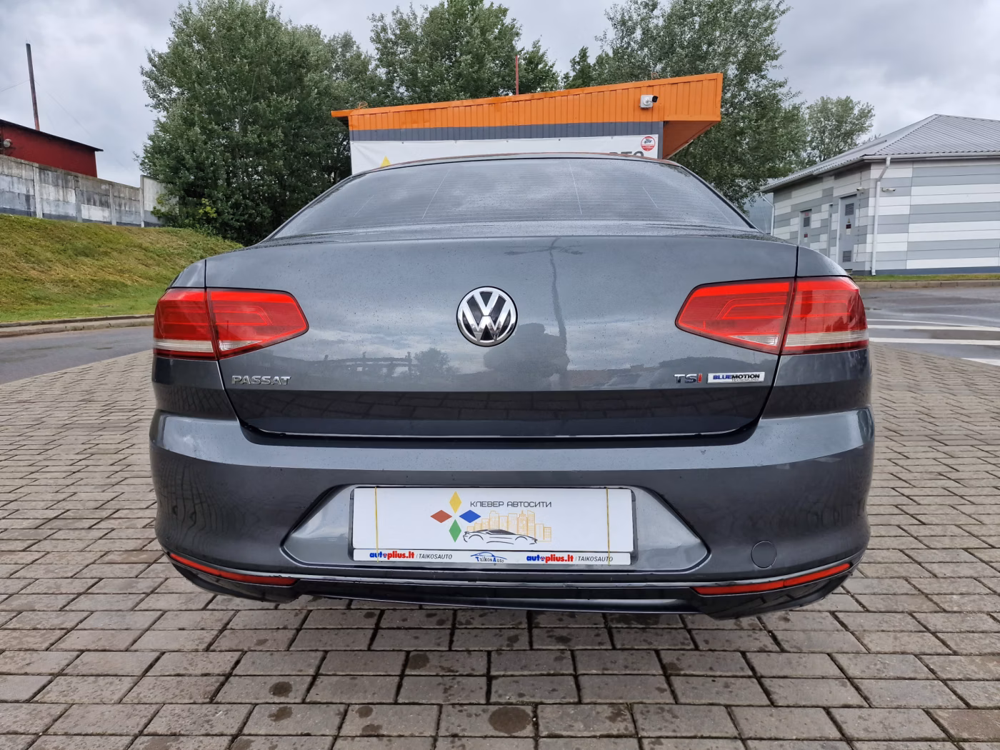 Volkswagen Passat фото 7