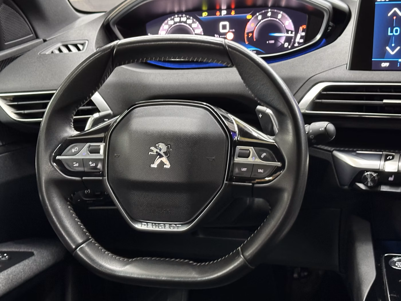 Peugeot 3008 фото 12