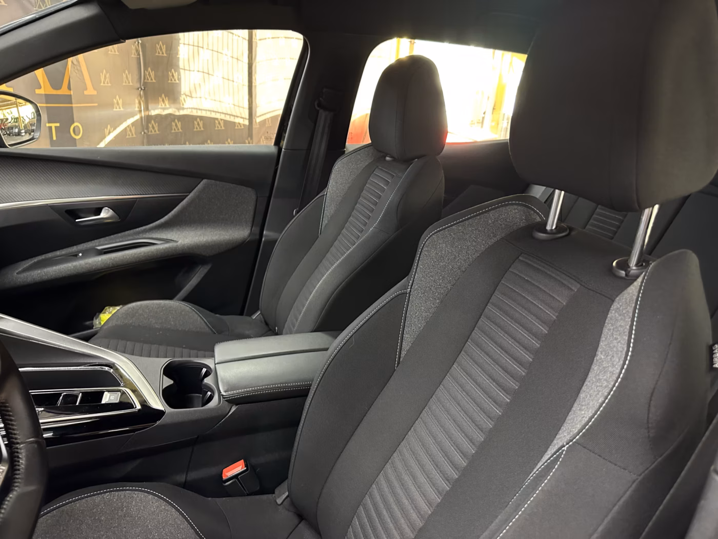 Peugeot 3008 фото 23