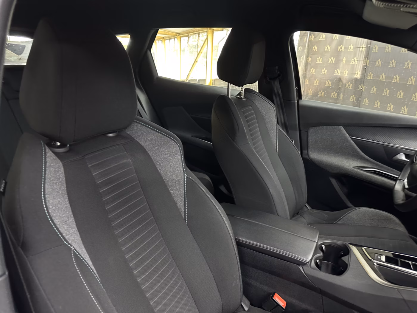 Peugeot 3008 фото 24