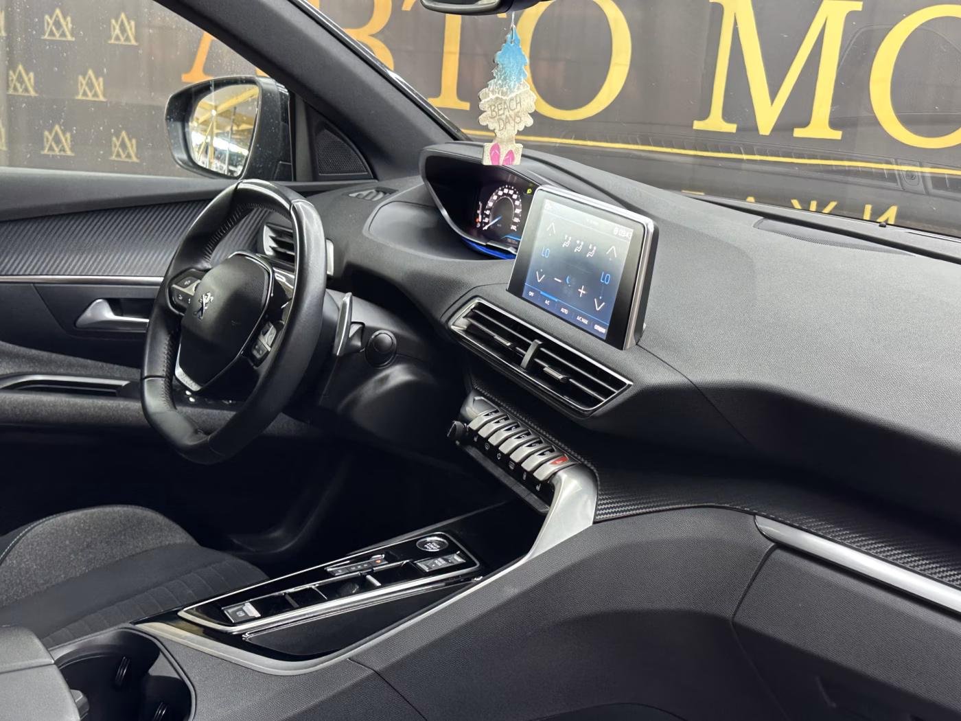 Peugeot 3008 фото 11