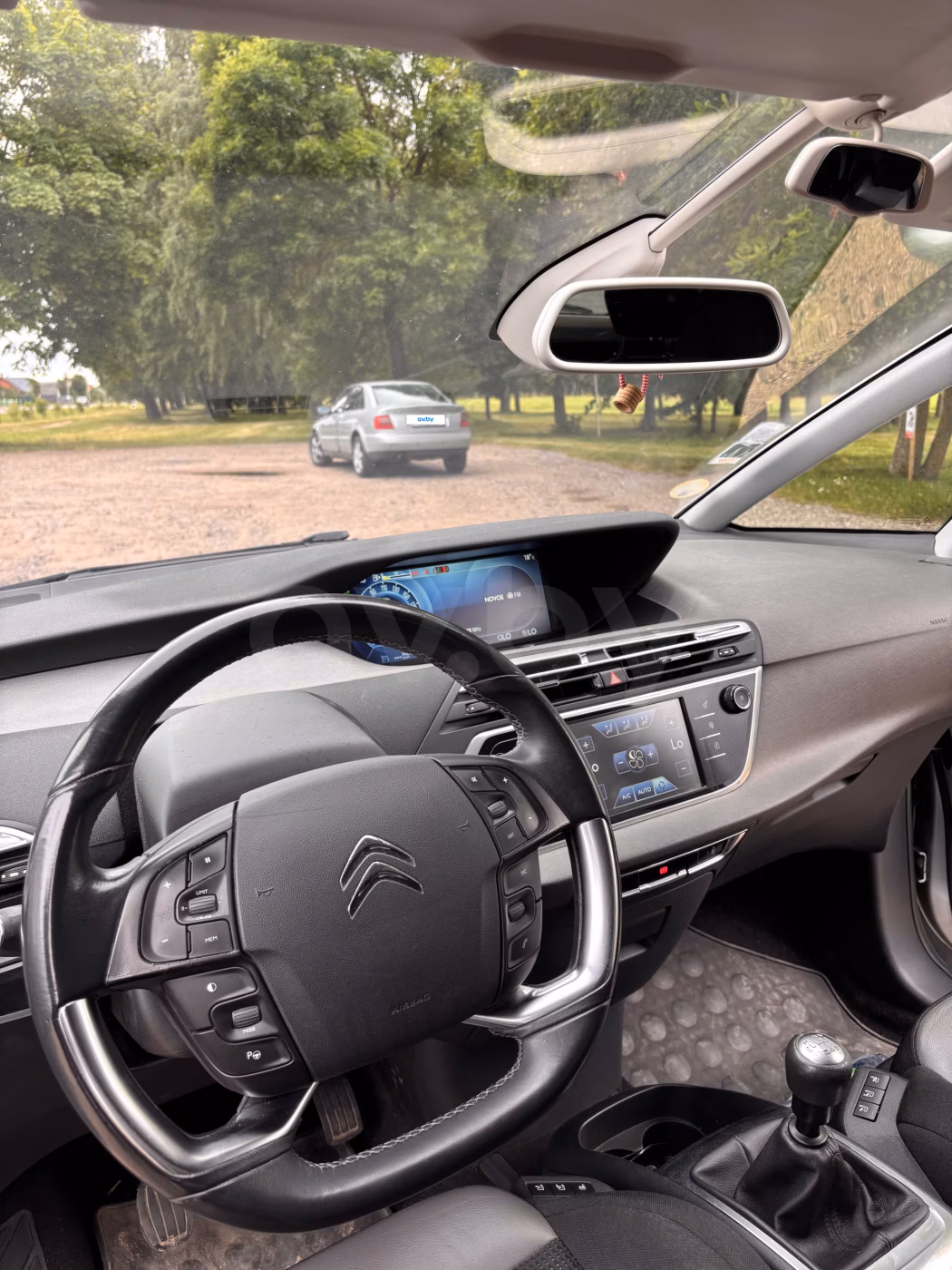 Citroen C4 Picasso фото 10