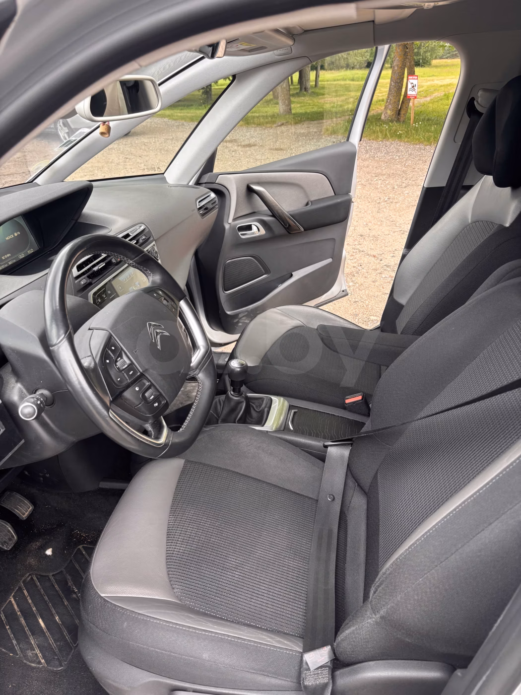 Citroen C4 Picasso фото 9
