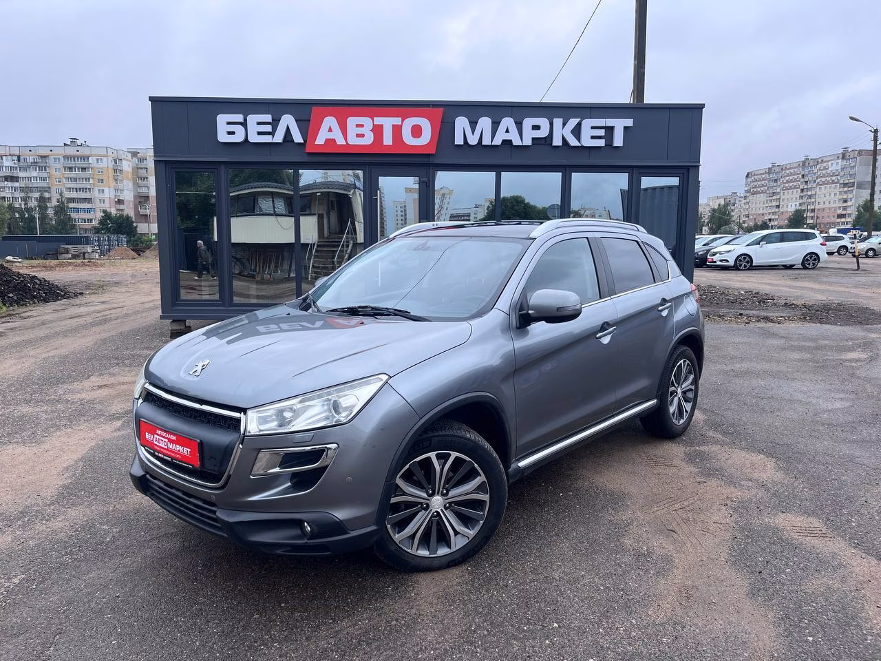Peugeot 4008