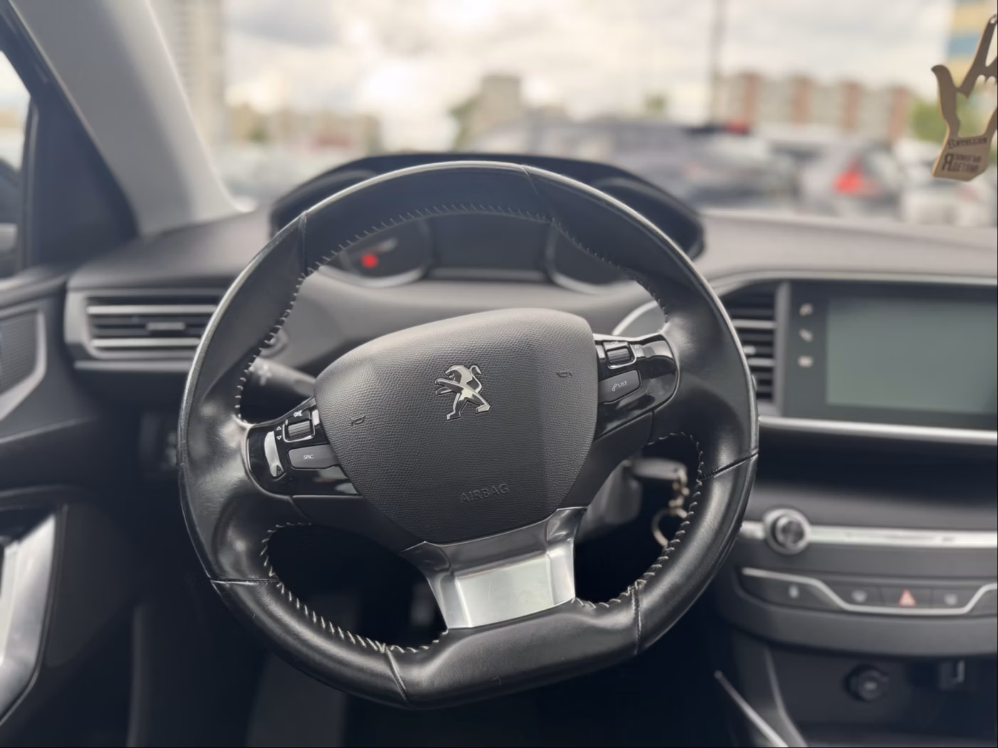 Peugeot 308 фото 24