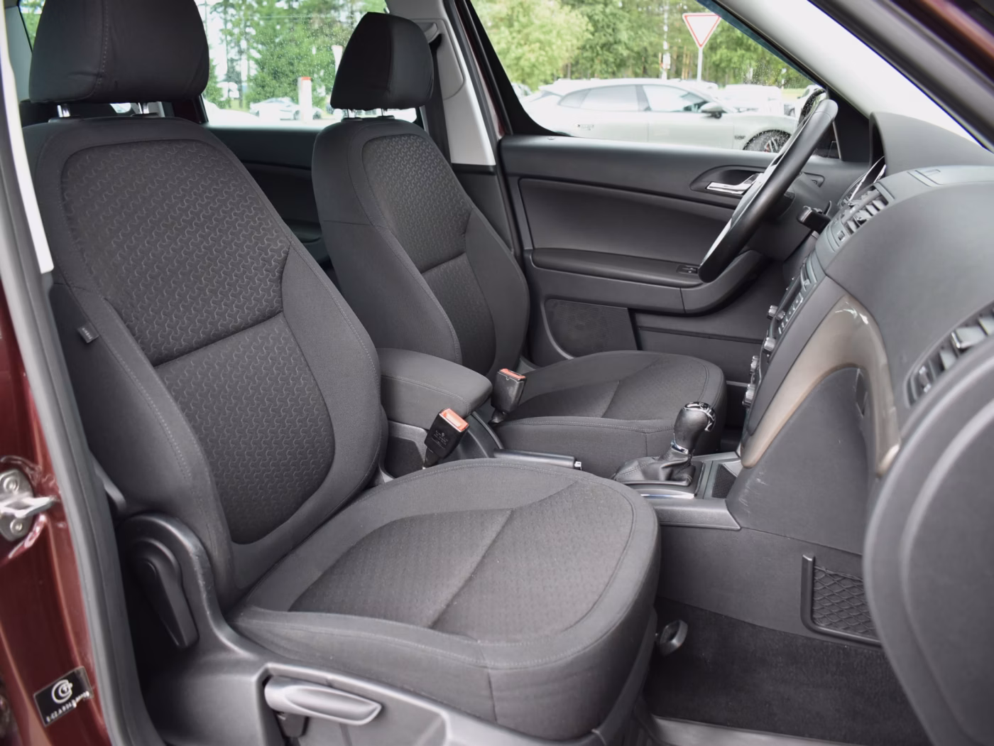 Skoda Yeti фото 10