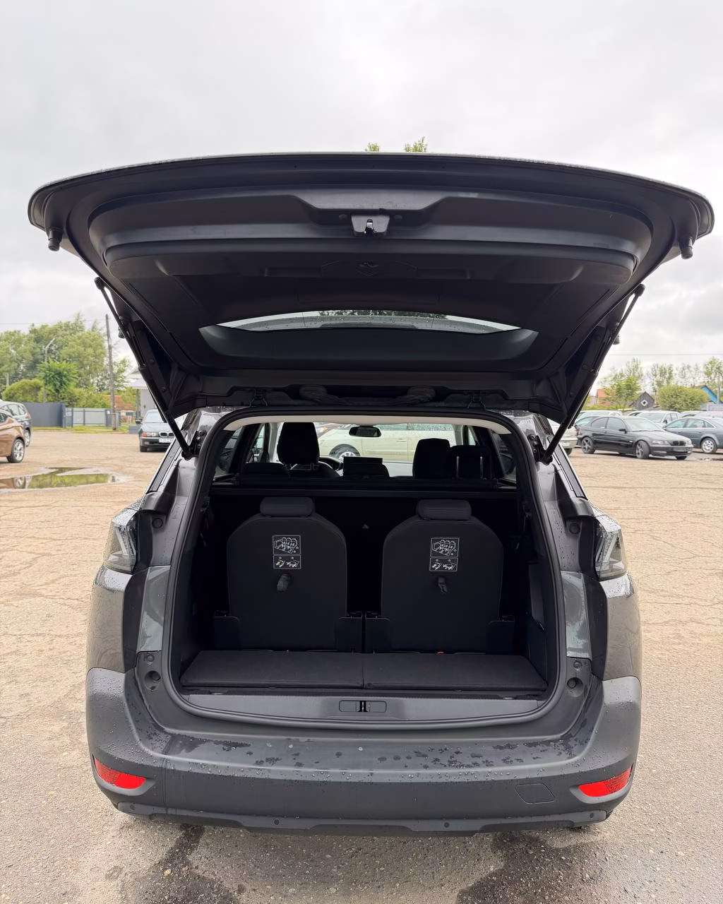 Peugeot 5008 фото 13