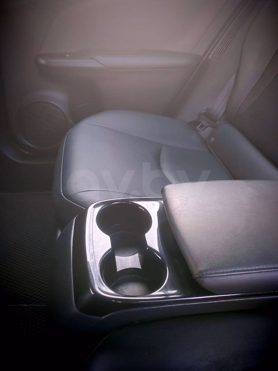Toyota Prius Prime фото 4