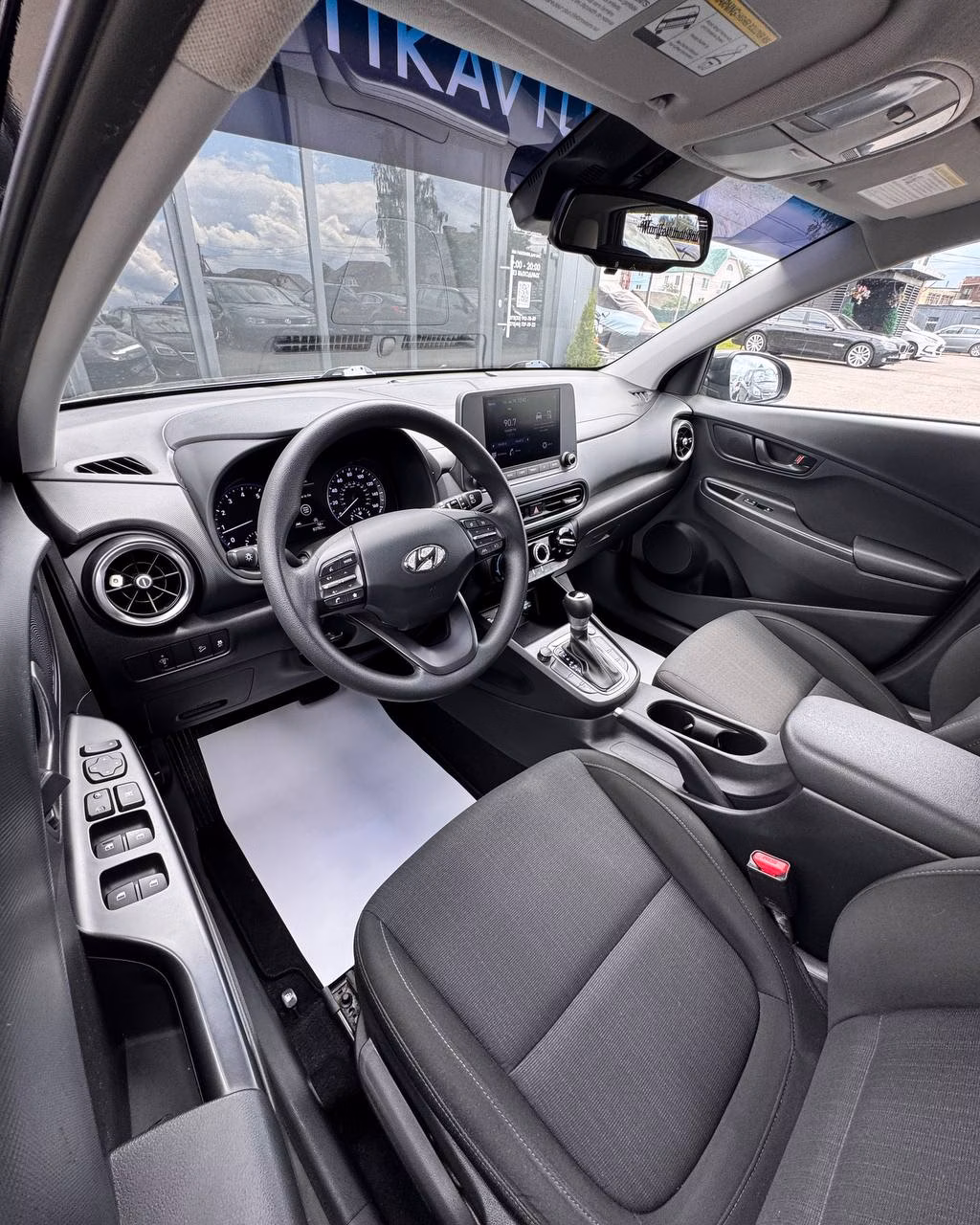 Hyundai Kona фото 10