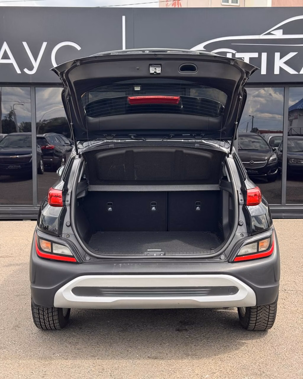 Hyundai Kona фото 14