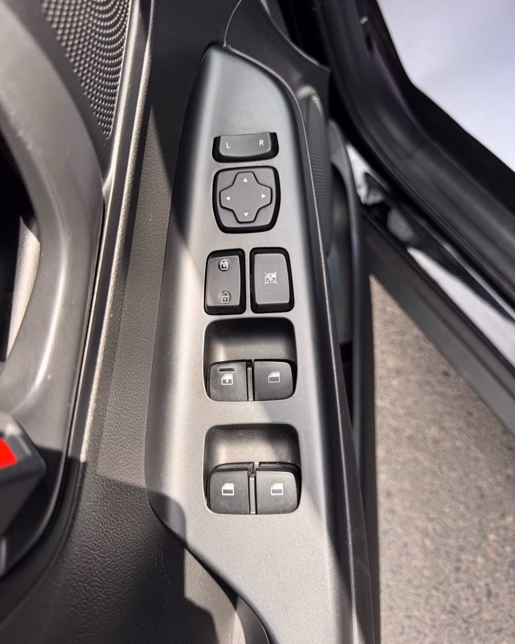 Hyundai Kona фото 18