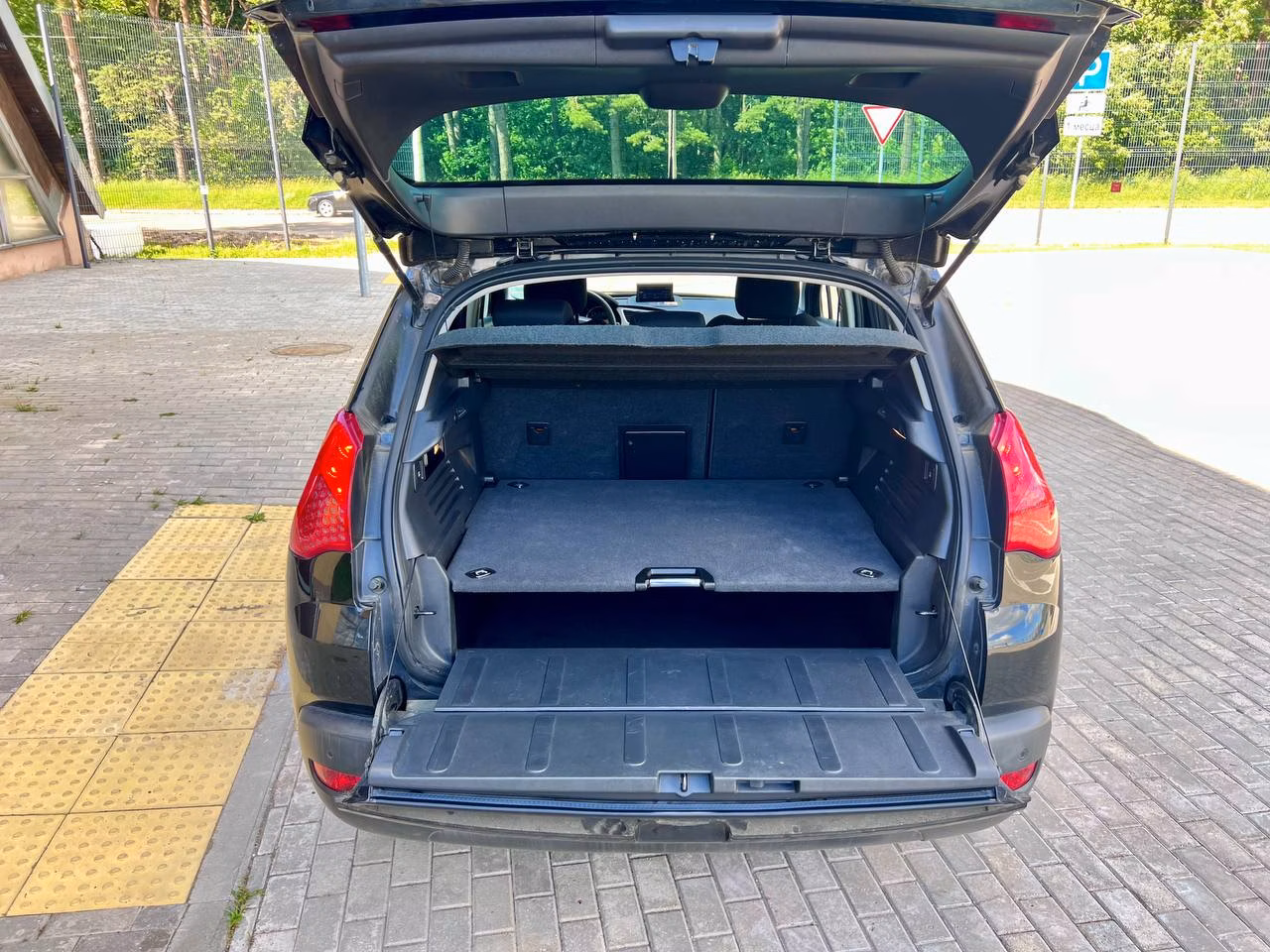 Peugeot 3008 фото 11