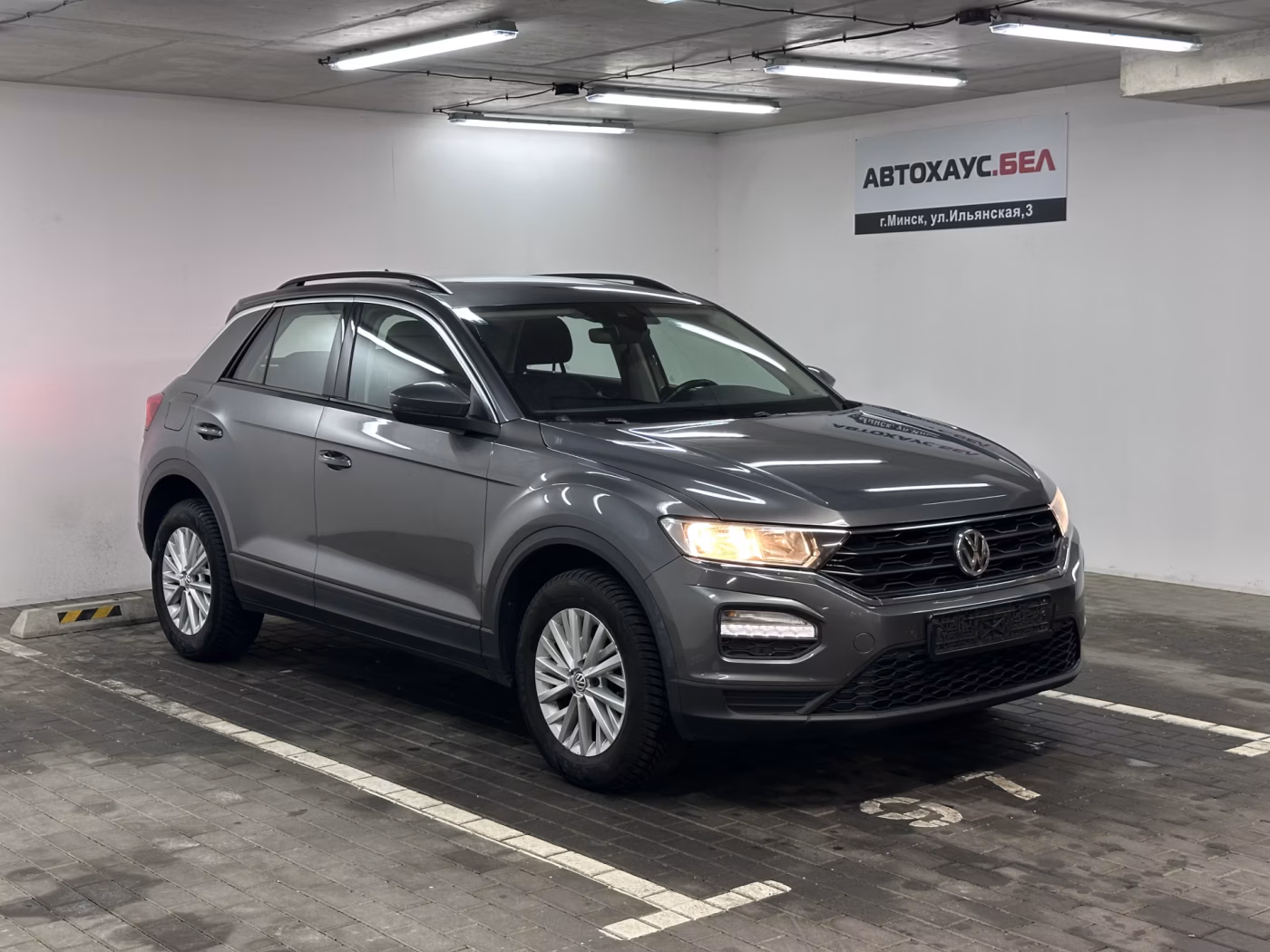 Volkswagen T-Roc фото 3