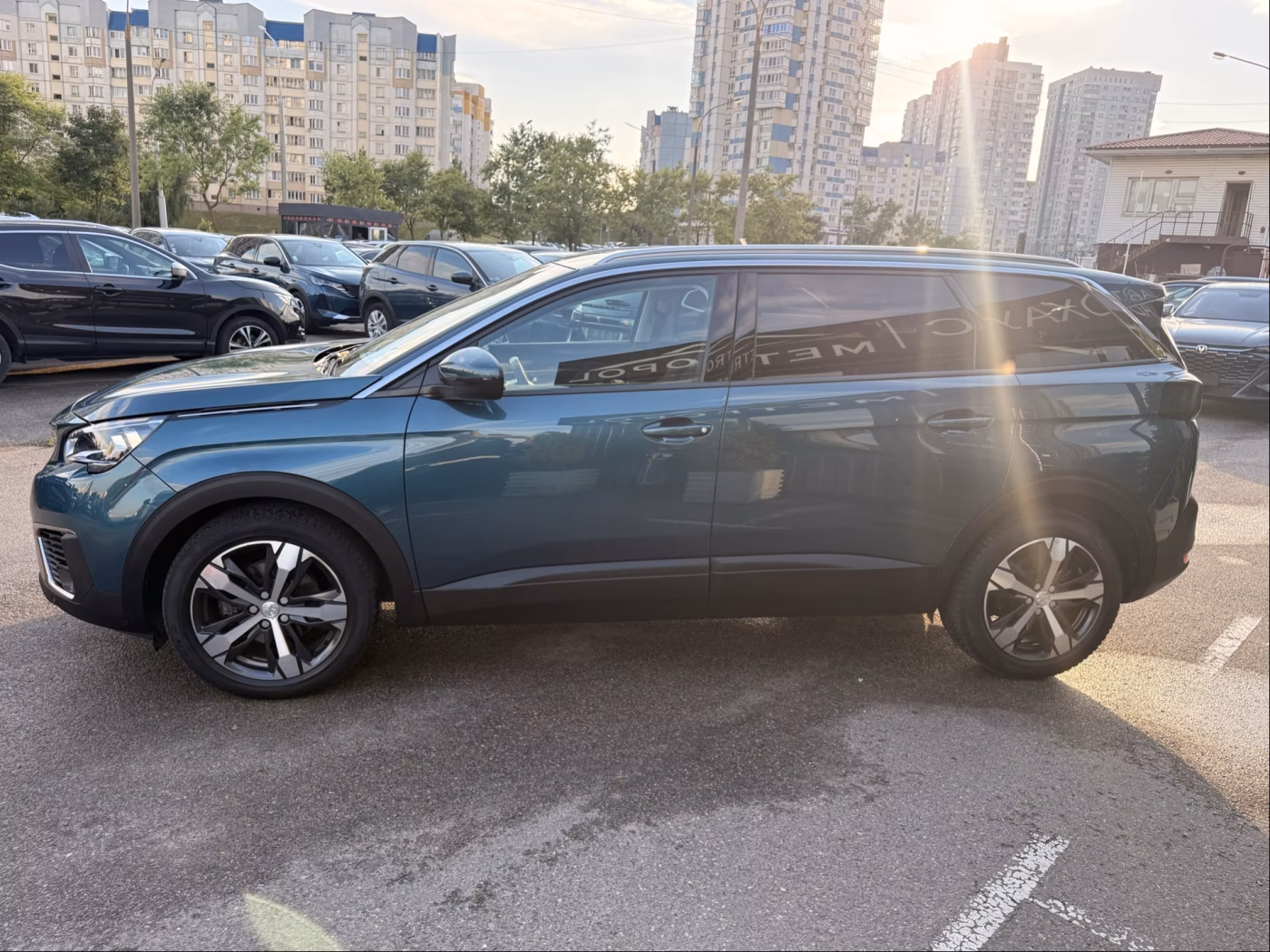 Peugeot 5008 фото 5