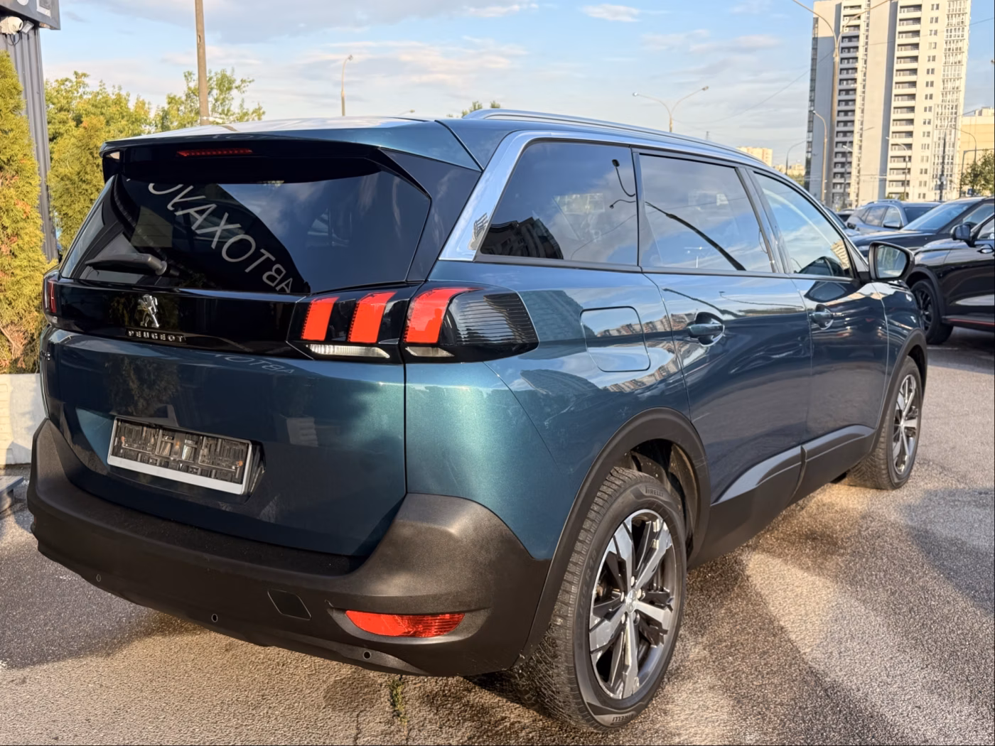 Peugeot 5008 фото 8