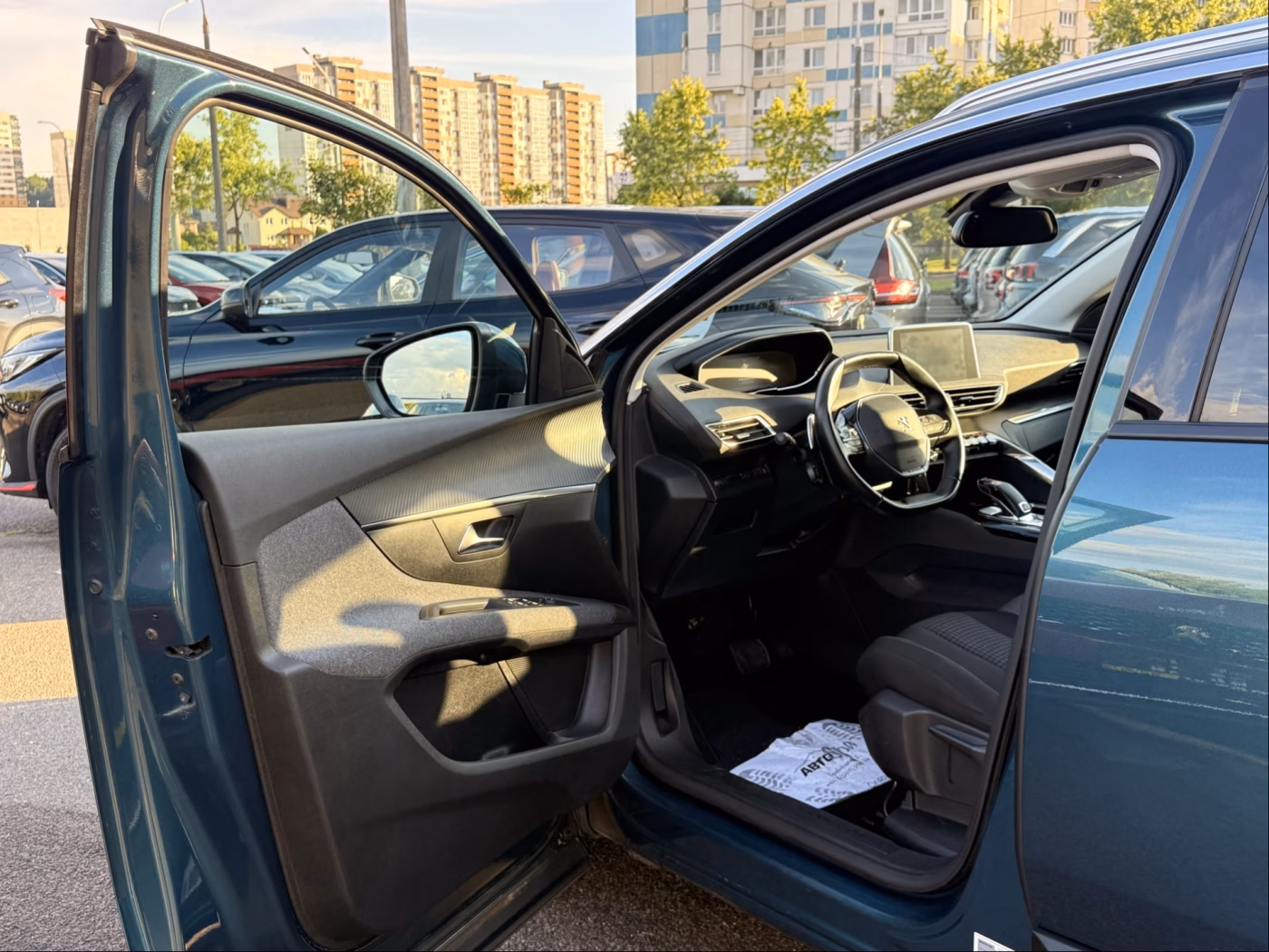 Peugeot 5008 фото 13