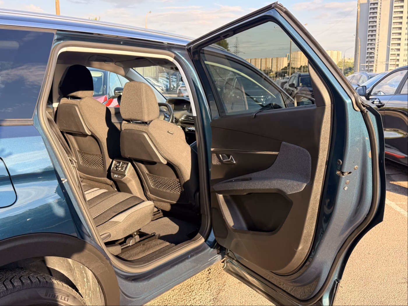 Peugeot 5008 фото 19