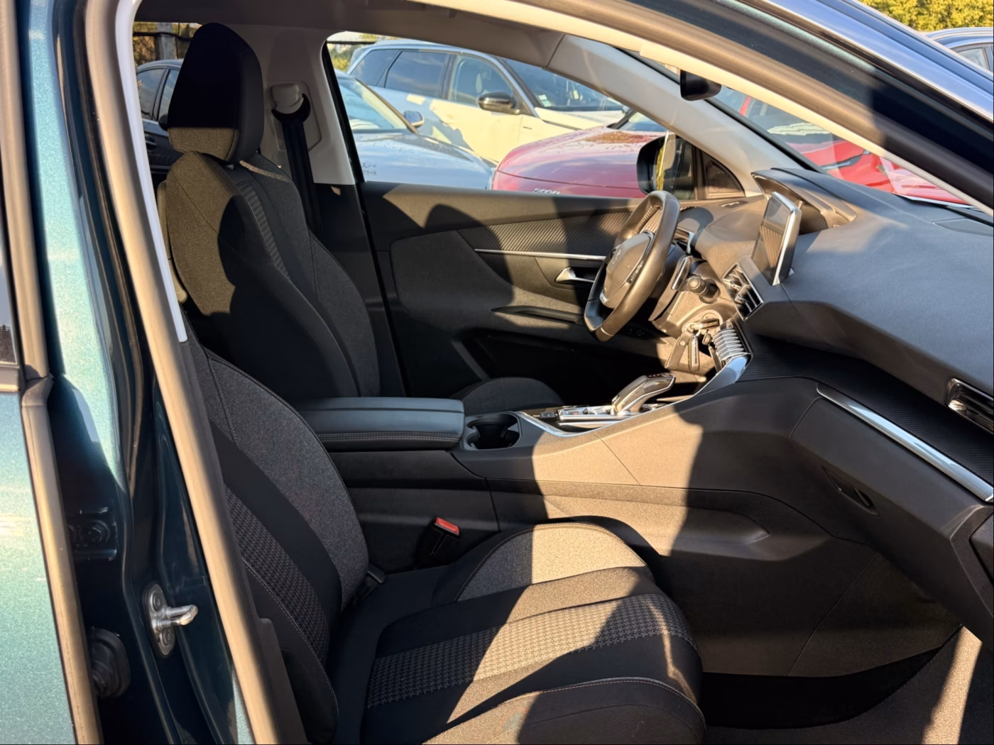 Peugeot 5008 фото 22