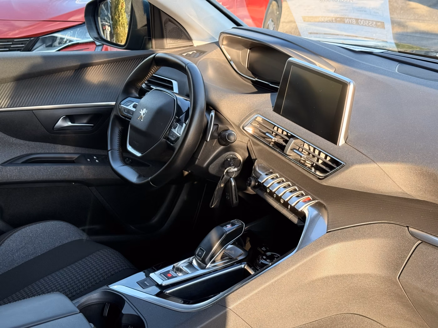 Peugeot 5008 фото 23