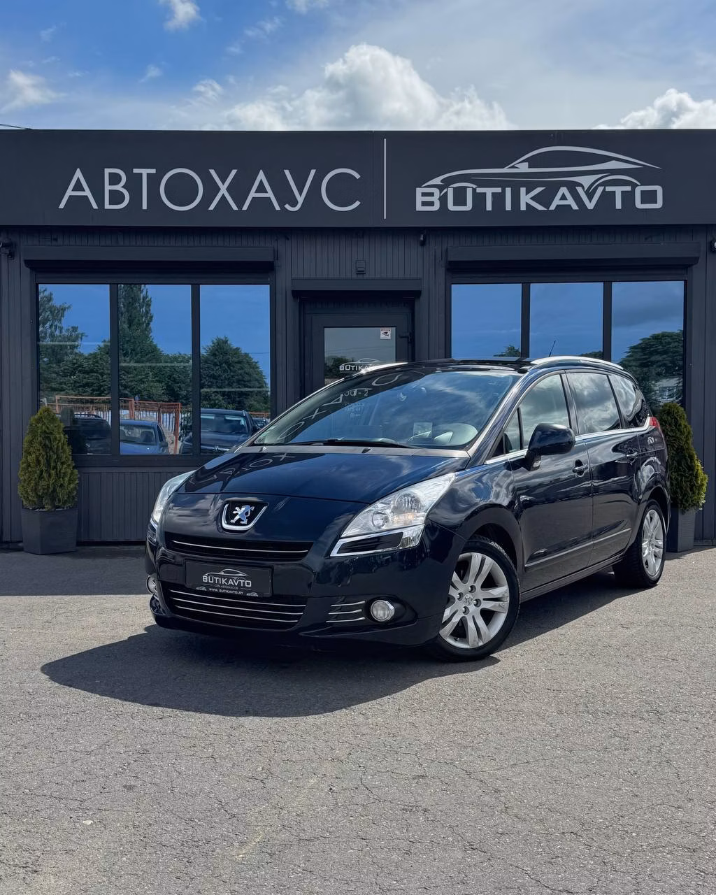 Peugeot 5008 фото 3