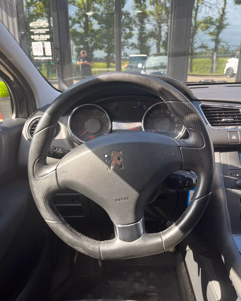 Peugeot 3008 фото 11