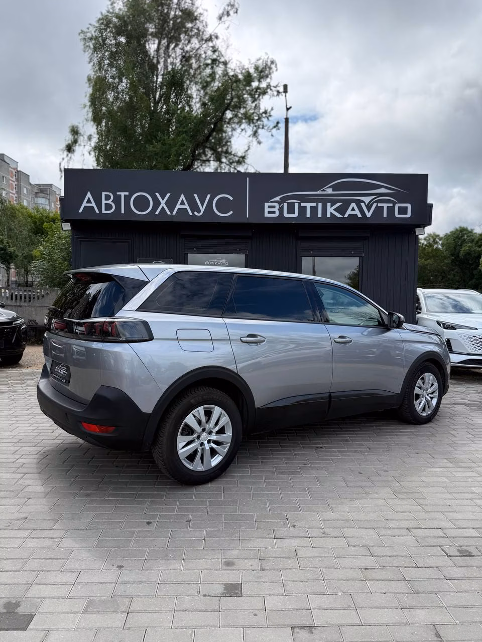 Peugeot 5008 фото 6