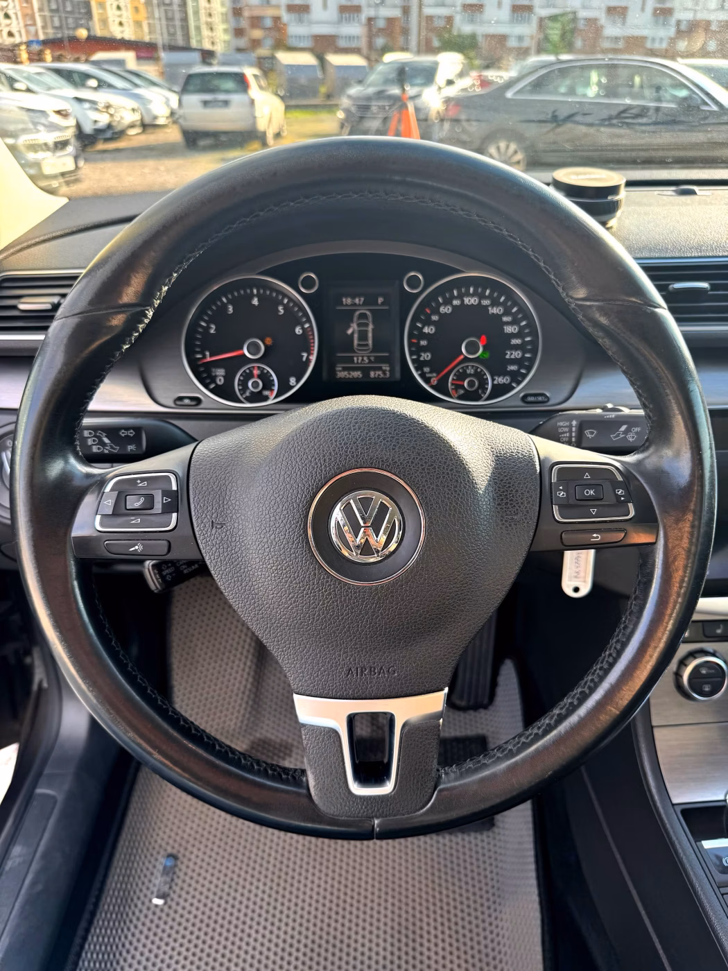 Volkswagen Passat фото 19