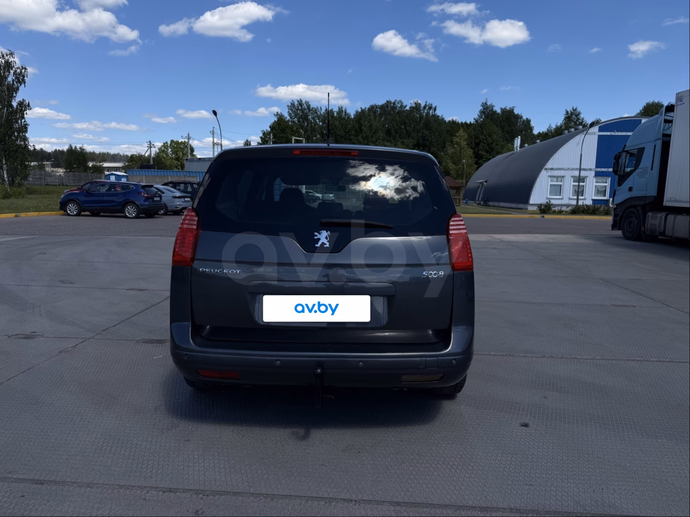 Peugeot 5008 фото 4
