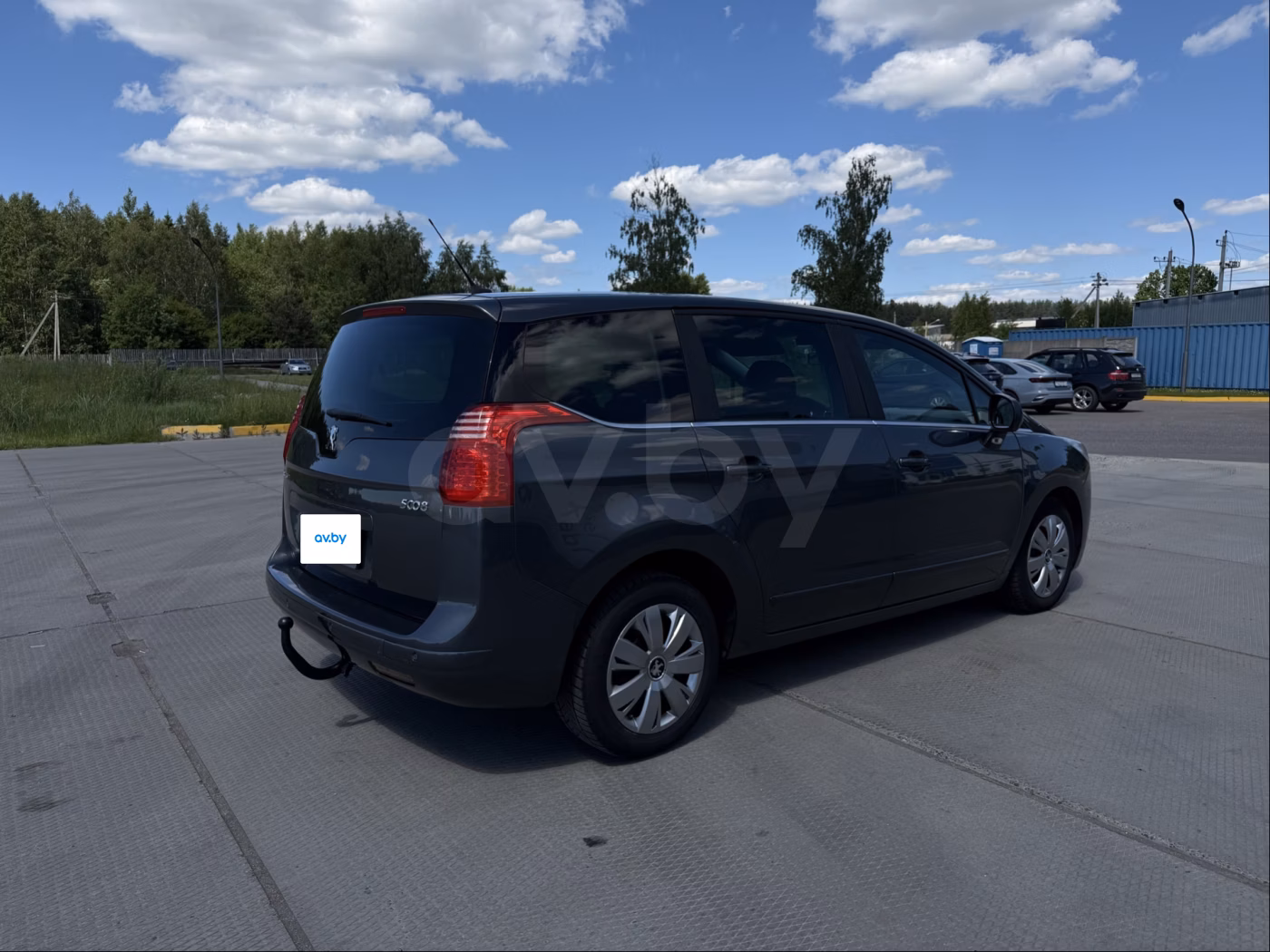 Peugeot 5008 фото 9