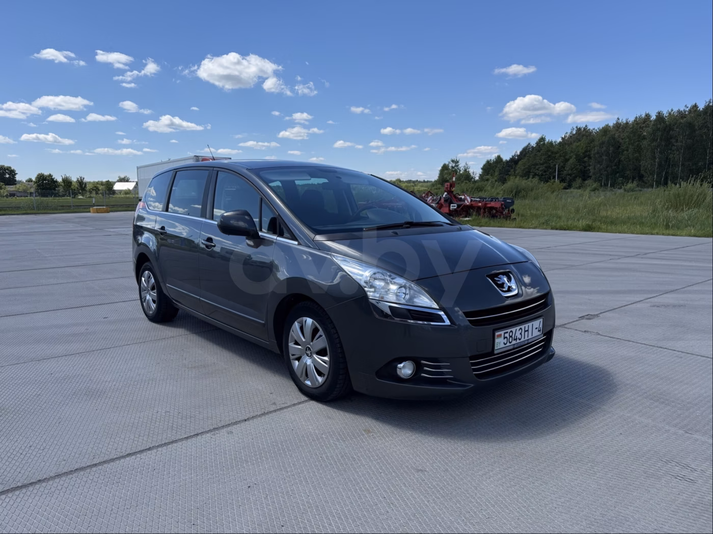 Peugeot 5008 фото 2