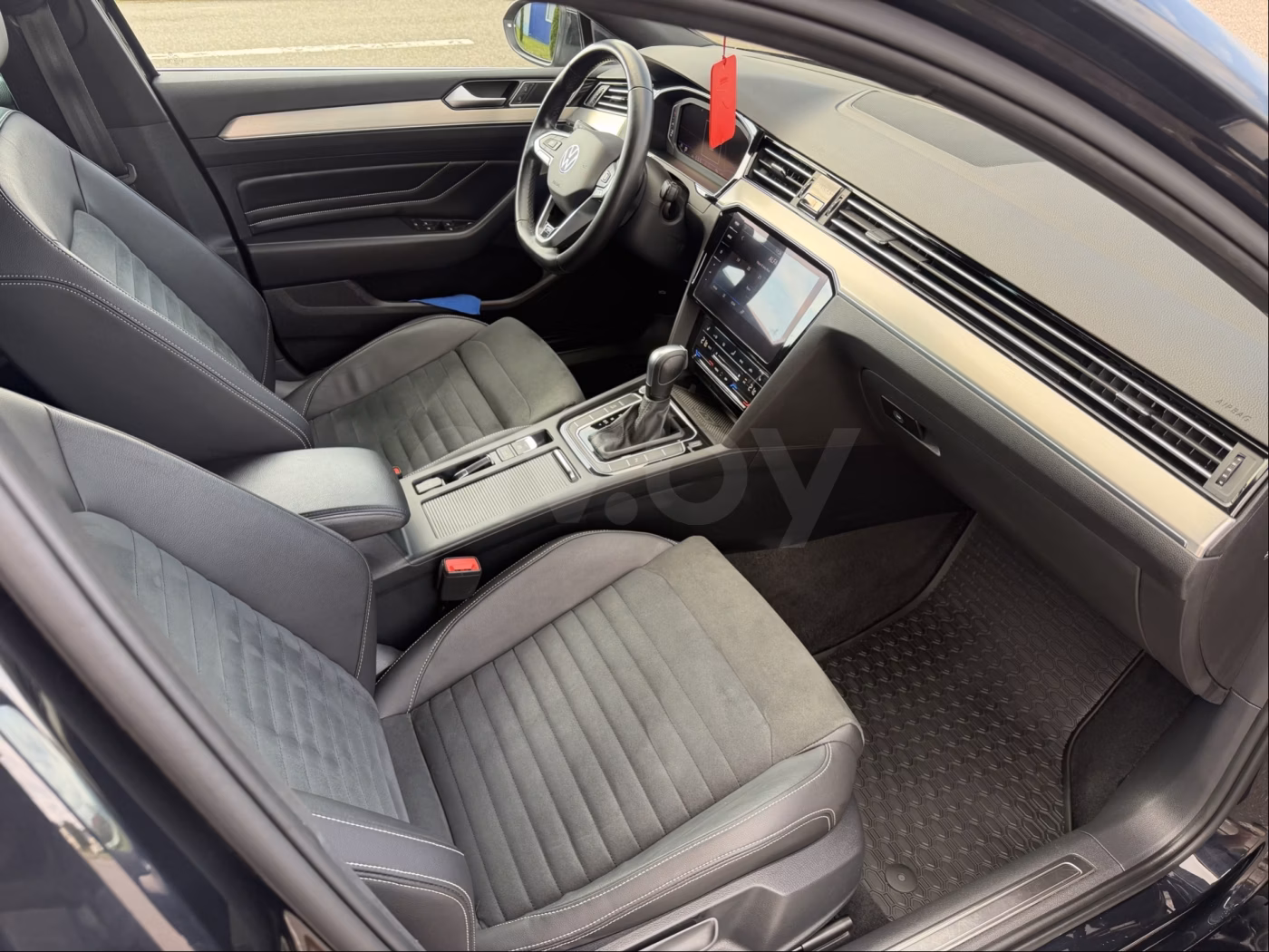 Volkswagen Passat фото 11