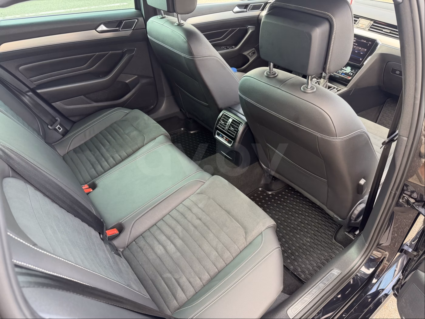 Volkswagen Passat фото 15