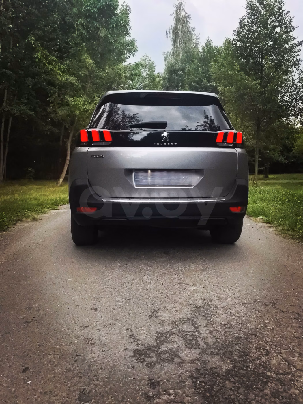 Peugeot 5008 фото 5