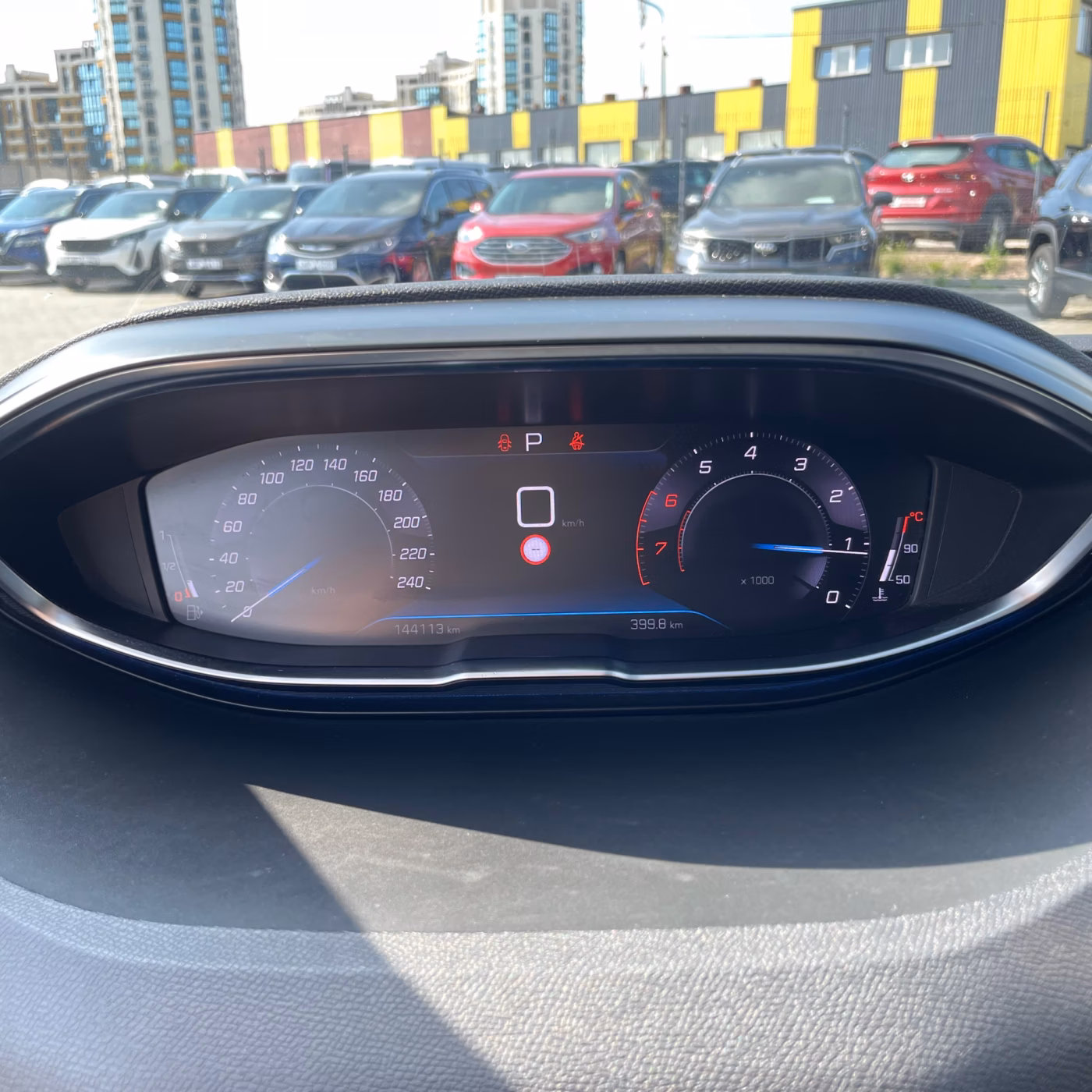 Peugeot 5008 фото 18