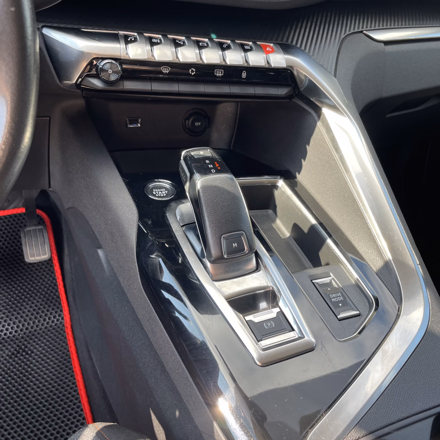 Peugeot 5008 фото 20