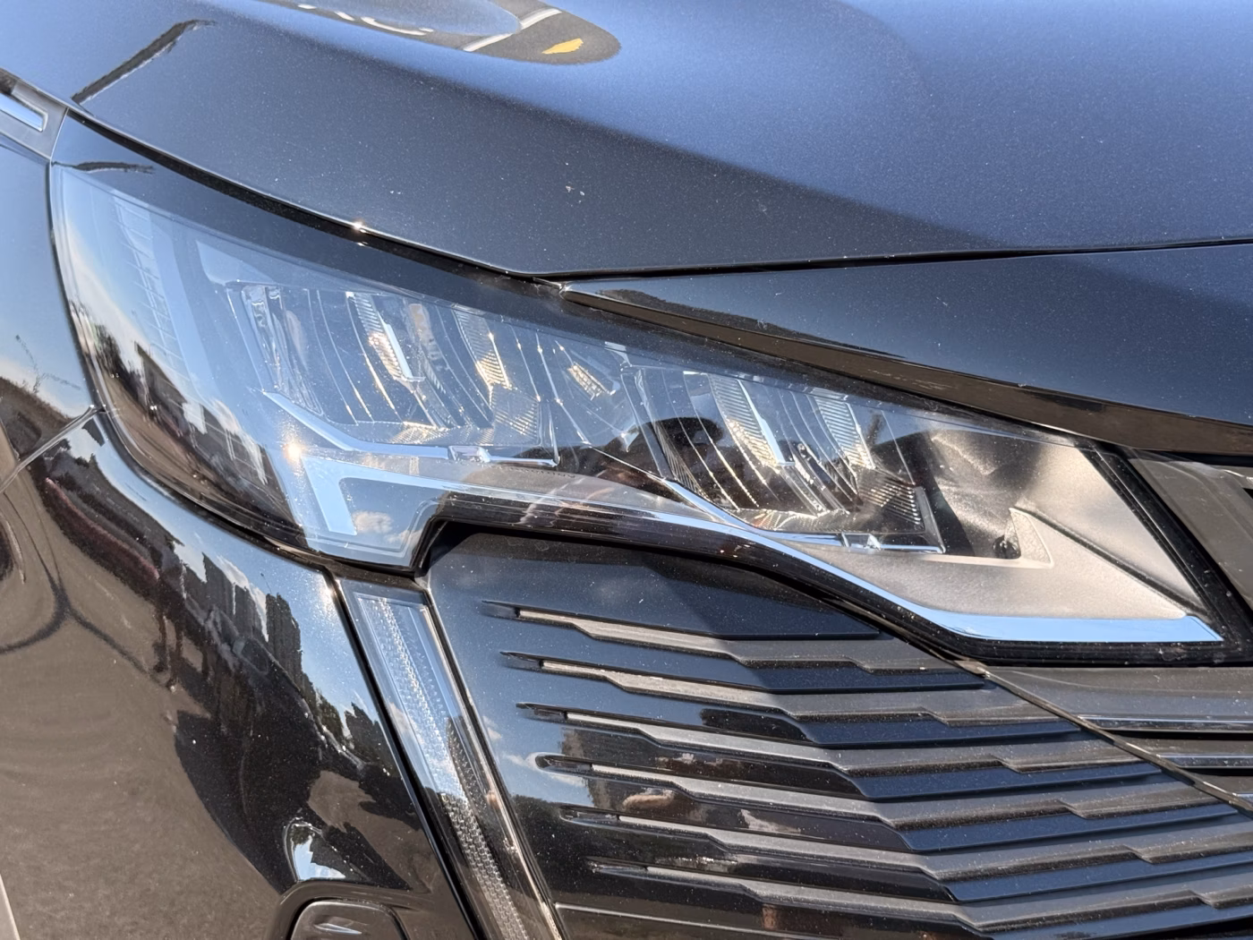 Peugeot 3008 фото 11