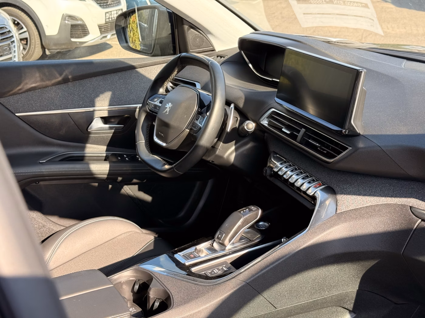 Peugeot 3008 фото 25