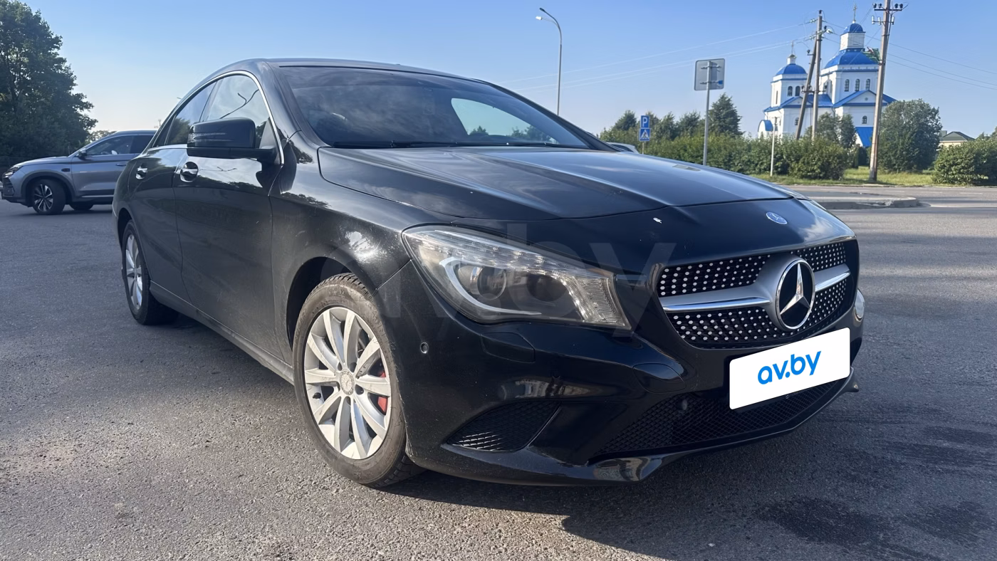 Mercedes-Benz CLA фото 13