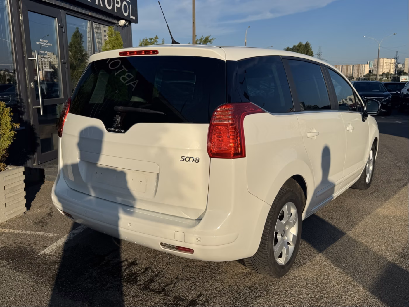 Peugeot 5008 фото 7