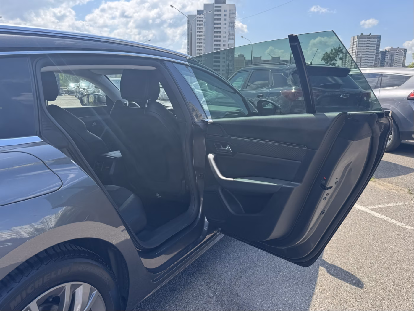 Peugeot 508 фото 15
