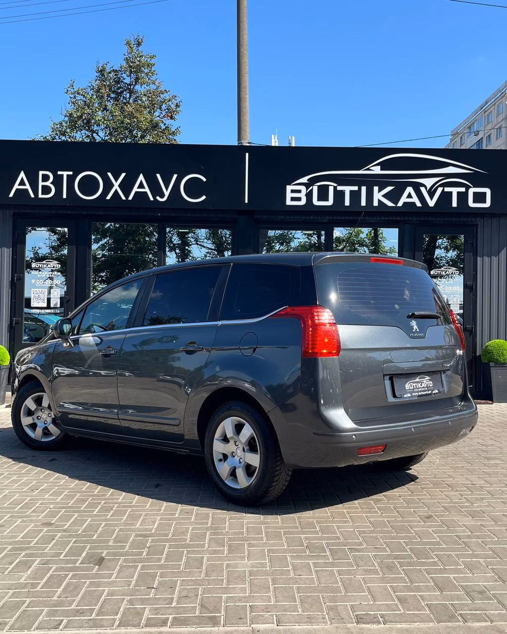 Peugeot 5008 фото 4