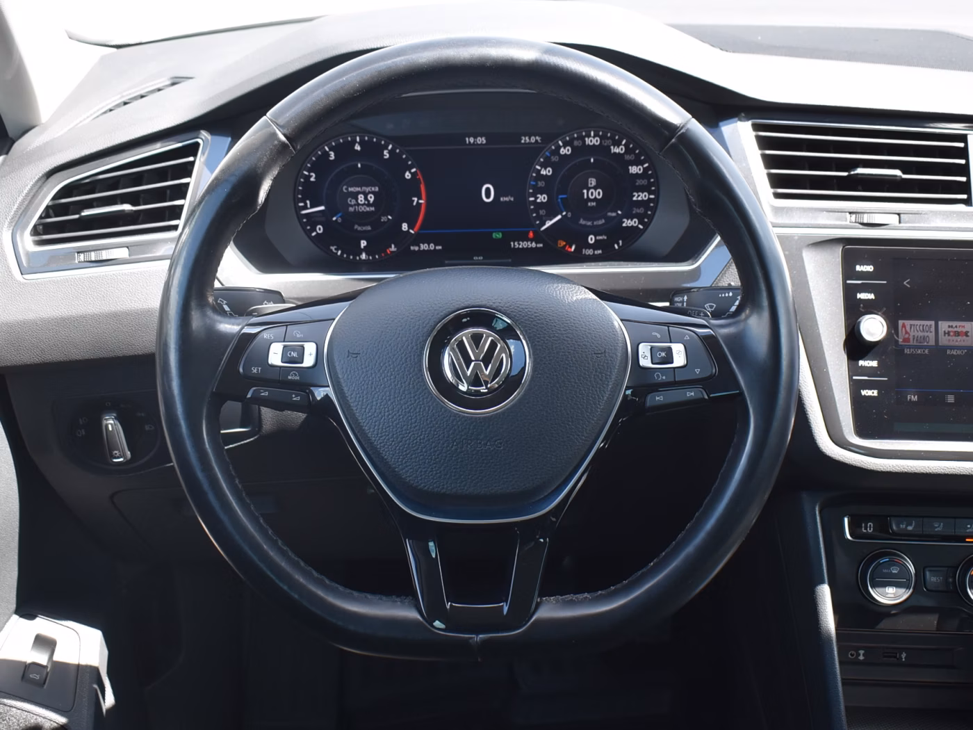 Volkswagen Tiguan фото 14
